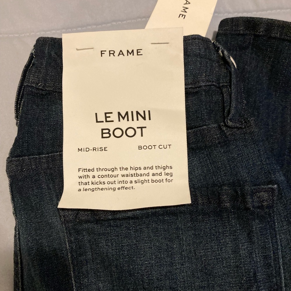Frame Le Mini Boot Jeans NWT!